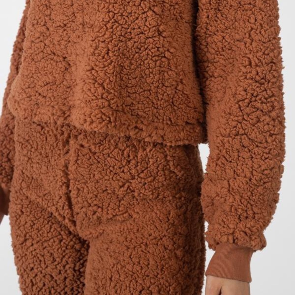 Comfy Cozy Lounge Set - Picture 4 of 8